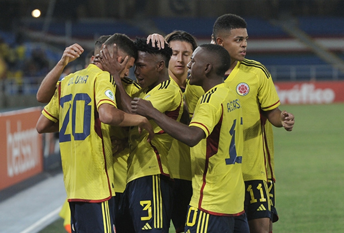 Todo A Punto Para El Hexagonal Final Del Sudamericano Sub 20 - Lado B