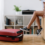 Viajeros colombianos redefinen su equipaje: la comodidad impulsa un 23% el crecimiento en ventas de calzado