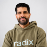 Radix nace para que las startups y empresas en crecimiento escalen sin perder el foco en su negocio