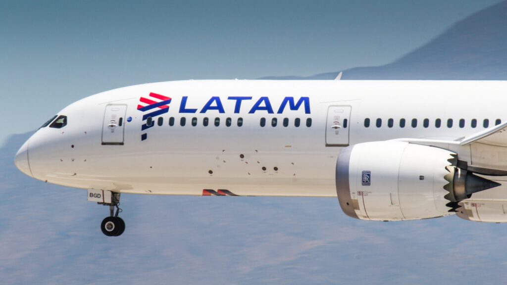 Avión LATAM