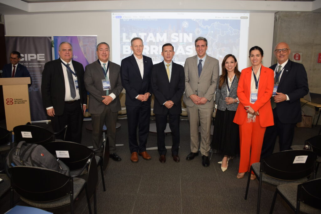 Foto Foro Latam